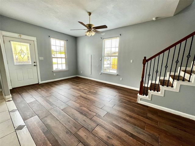 7328 Market Street, Houston, TX 77020