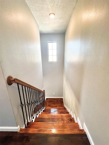 7328 Market Street, Houston, TX 77020