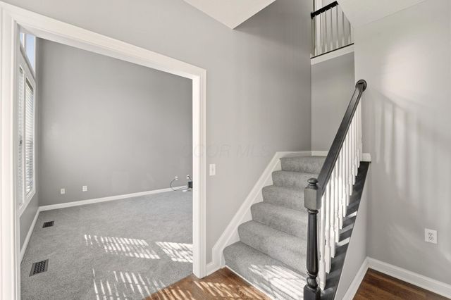 2715 Tucker Trail, Lewis Center, OH 43035