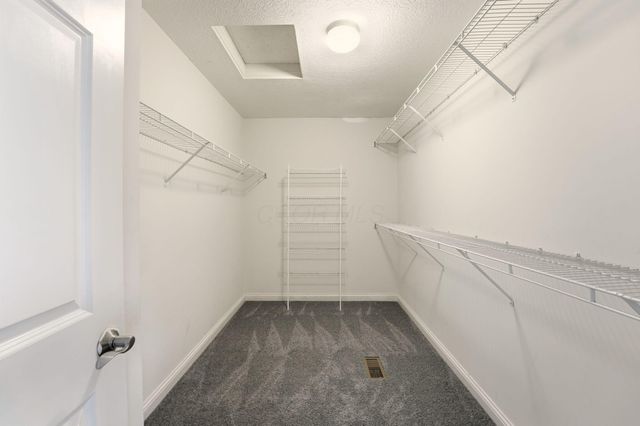 2715 Tucker Trail, Lewis Center, OH 43035