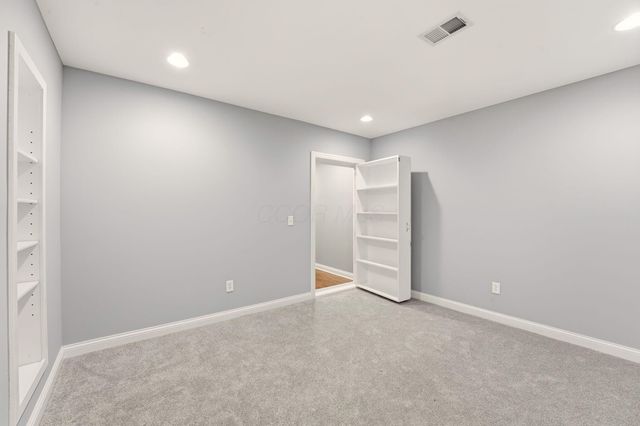 2715 Tucker Trail, Lewis Center, OH 43035