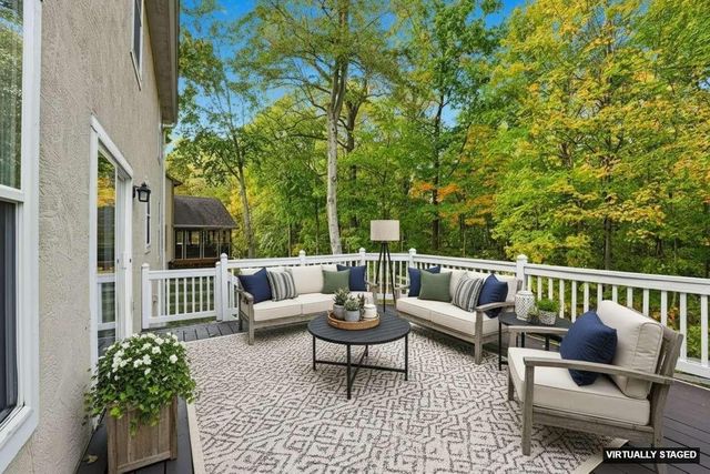 2715 Tucker Trail, Lewis Center, OH 43035