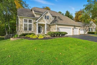 2715 Tucker Trail, Lewis Center, OH 43035