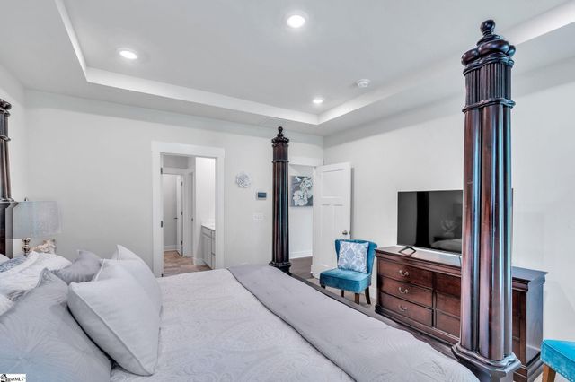 208 Obsidian Court, Simpsonville, SC 29680