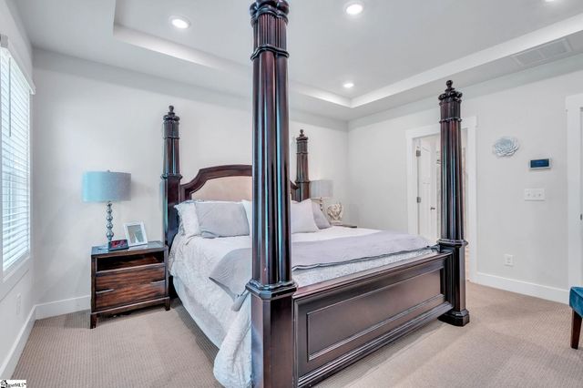 208 Obsidian Court, Simpsonville, SC 29680