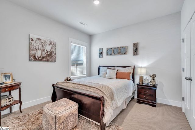 208 Obsidian Court, Simpsonville, SC 29680