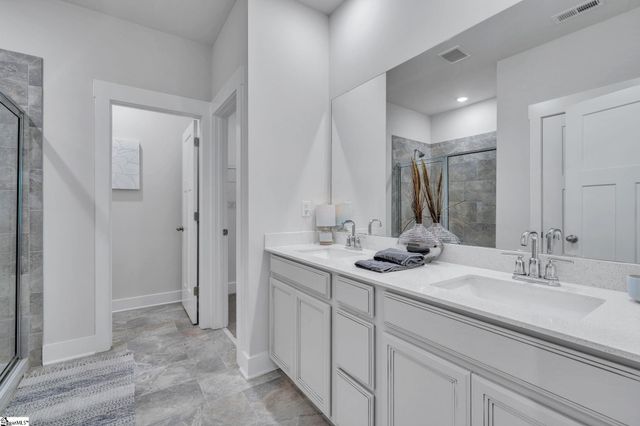 208 Obsidian Court, Simpsonville, SC 29680