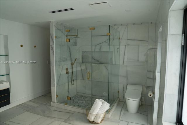 10475 SW 72nd Ave, Pinecrest, FL 33156