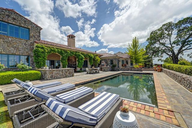 4610 Gresham Dr, El Dorado Hills, CA 95762