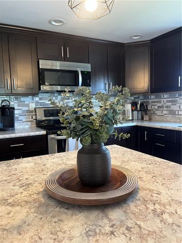 5319 Park Ave., Bethel Park, PA 15102