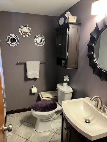 5319 Park Ave., Bethel Park, PA 15102