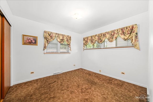 1700 Westview Avenue, Lombard, IL 60148