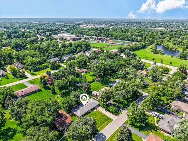 1700 Westview Avenue, Lombard, IL 60148