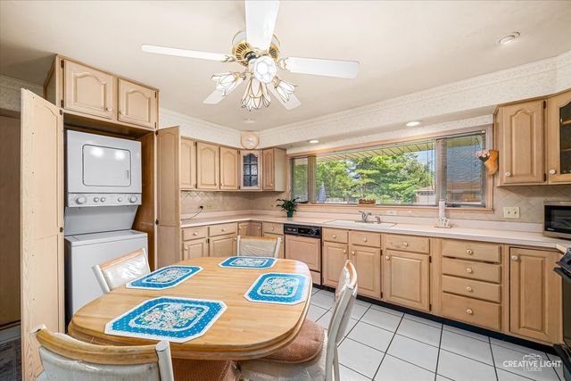 1700 Westview Avenue, Lombard, IL 60148