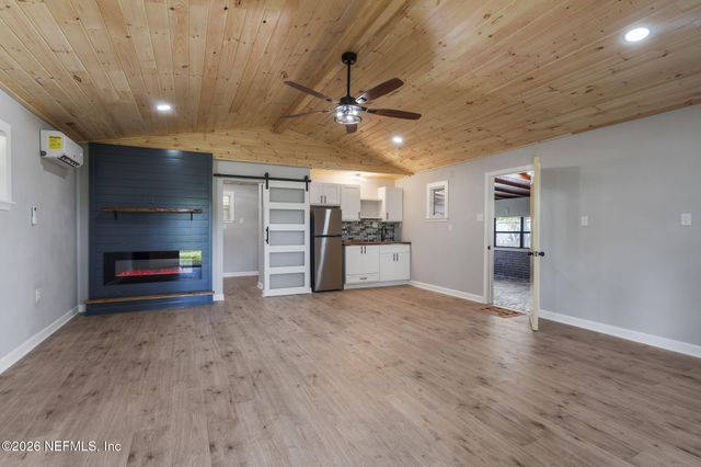 8560 FELDMAN Road, Jacksonville, FL 32244