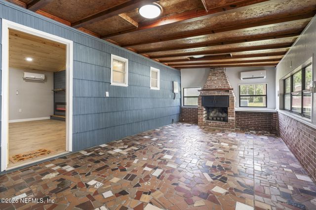 8560 FELDMAN Road, Jacksonville, FL 32244