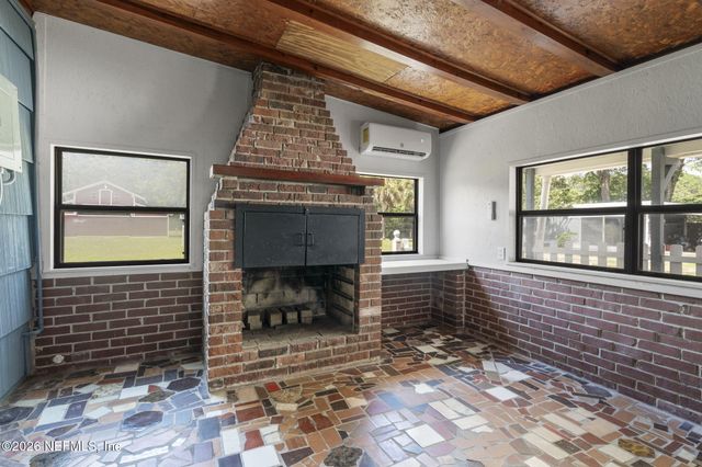 8560 FELDMAN Road, Jacksonville, FL 32244