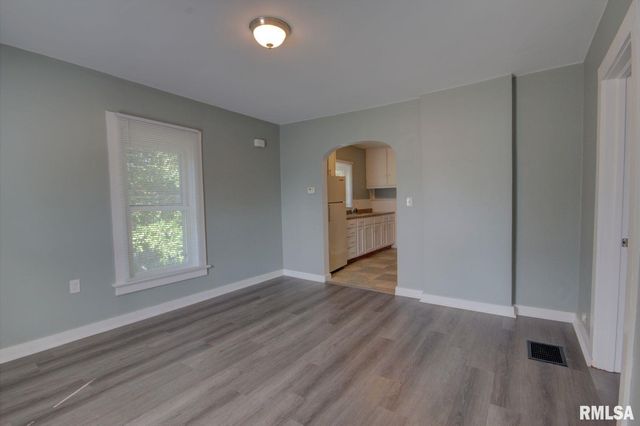 417 E ORANGE Street, Geneseo, IL 61254