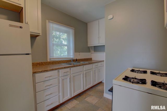 417 E ORANGE Street, Geneseo, IL 61254