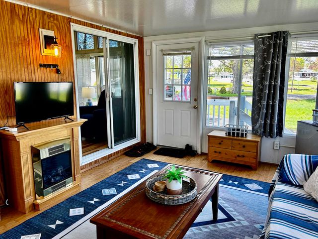 2 Perch Circle, South Hero, VT 05486