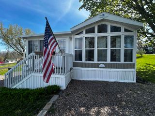 2 Perch Circle, South Hero, VT 05486
