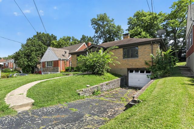 5227 Highview Drive, Cincinnati, OH 45238