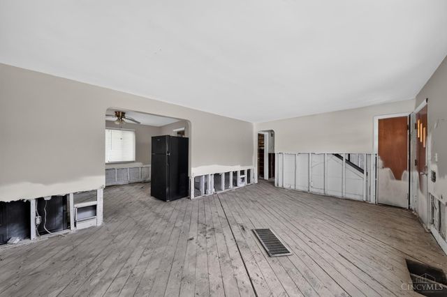 5227 Highview Drive, Cincinnati, OH 45238