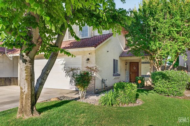 2912 Pecangrove Drive, Bakersfield, CA 93311