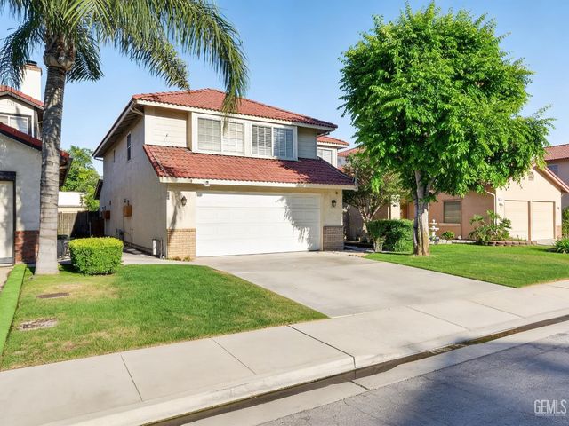 2912 Pecangrove Drive, Bakersfield, CA 93311