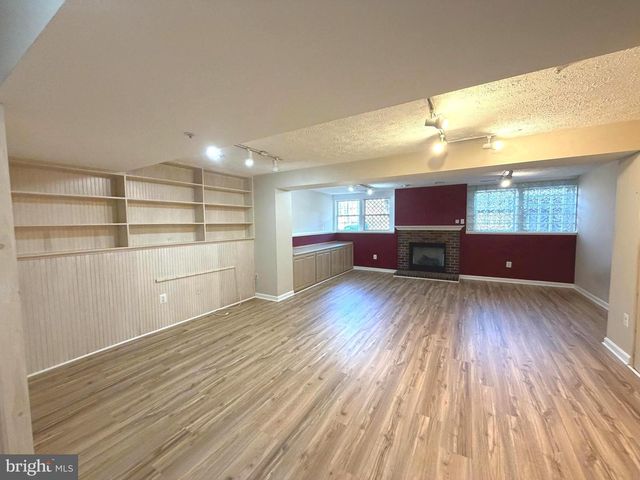 1601 COOPERS WAY, Frederick, MD 21701