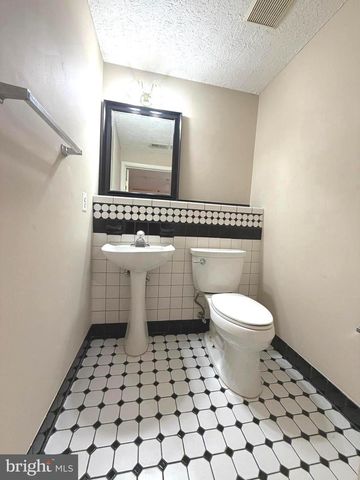 1601 COOPERS WAY, Frederick, MD 21701