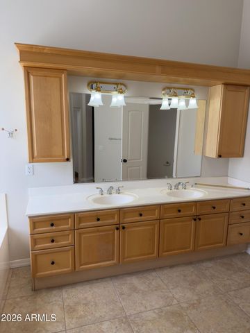 1653 S NAVAJO Way, Chandler, AZ 85286