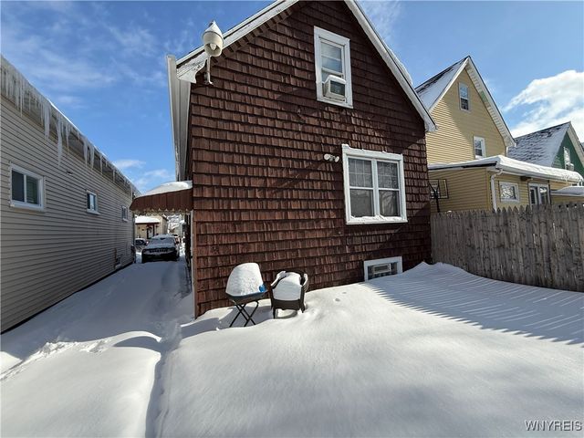 60 Humason Avenue, Buffalo, NY 14211