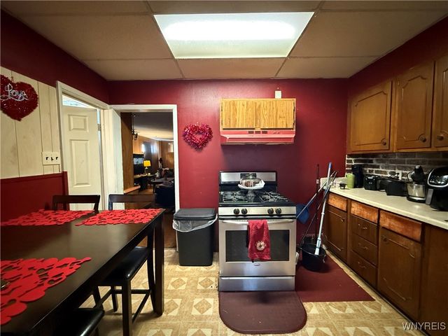 60 Humason Avenue, Buffalo, NY 14211