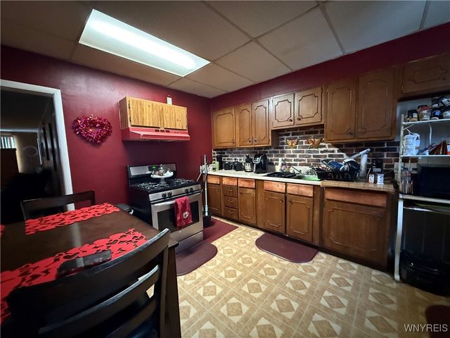 60 Humason Avenue, Buffalo, NY 14211