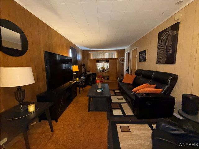 60 Humason Avenue, Buffalo, NY 14211