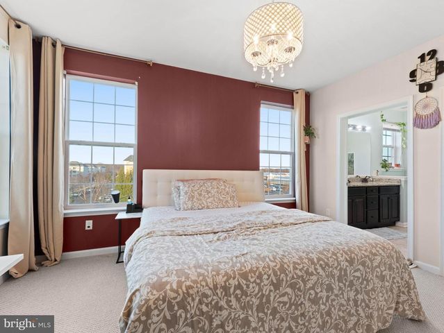 1442 SIERRA DR, Hamilton, NJ 08619