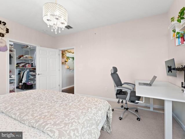 1442 SIERRA DR, Hamilton, NJ 08619