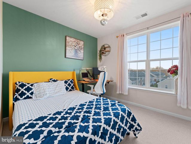 1442 SIERRA DR, Hamilton, NJ 08619