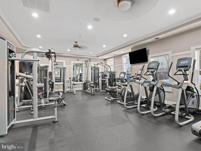 1442 SIERRA DR, Hamilton, NJ 08619