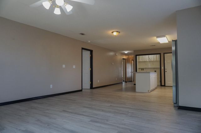 322 Apple Drive, Crestview, FL 32536
