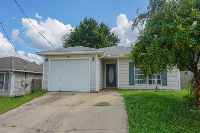 322 Apple Drive, Crestview, FL 32536
