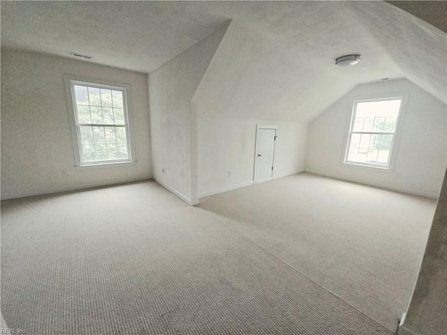 806 Falls Creek DR, Chesapeake, VA 23322