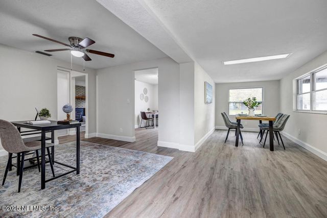 6848 LA PAZ Court, Jacksonville, FL 32244