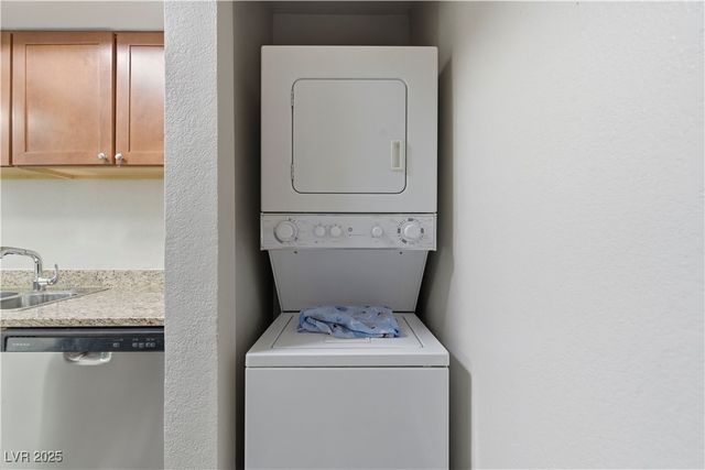 4200 South Valley View Boulevard 3049, Las Vegas, NV 89103