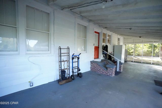 5138 Fort Road, Greenwood, FL 32443