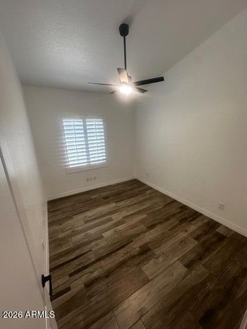 2432 E CIELO GRANDE Avenue, Phoenix, AZ 85024