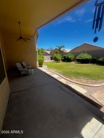 2432 E CIELO GRANDE Avenue, Phoenix, AZ 85024