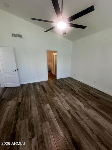 2432 E CIELO GRANDE Avenue, Phoenix, AZ 85024