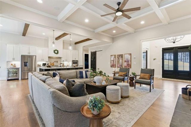 189 Waterview Circle, Newnan, GA 30263